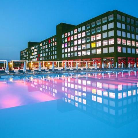 Adam & Eve Özel Belge