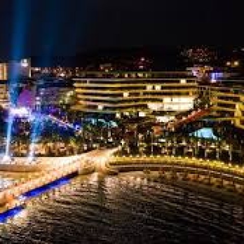 Reges A Luxury Collection Resort & Spa