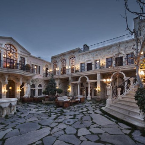 Sacred House Hotel Butik